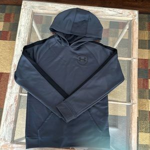 Under Armour Youth XL Hoodie